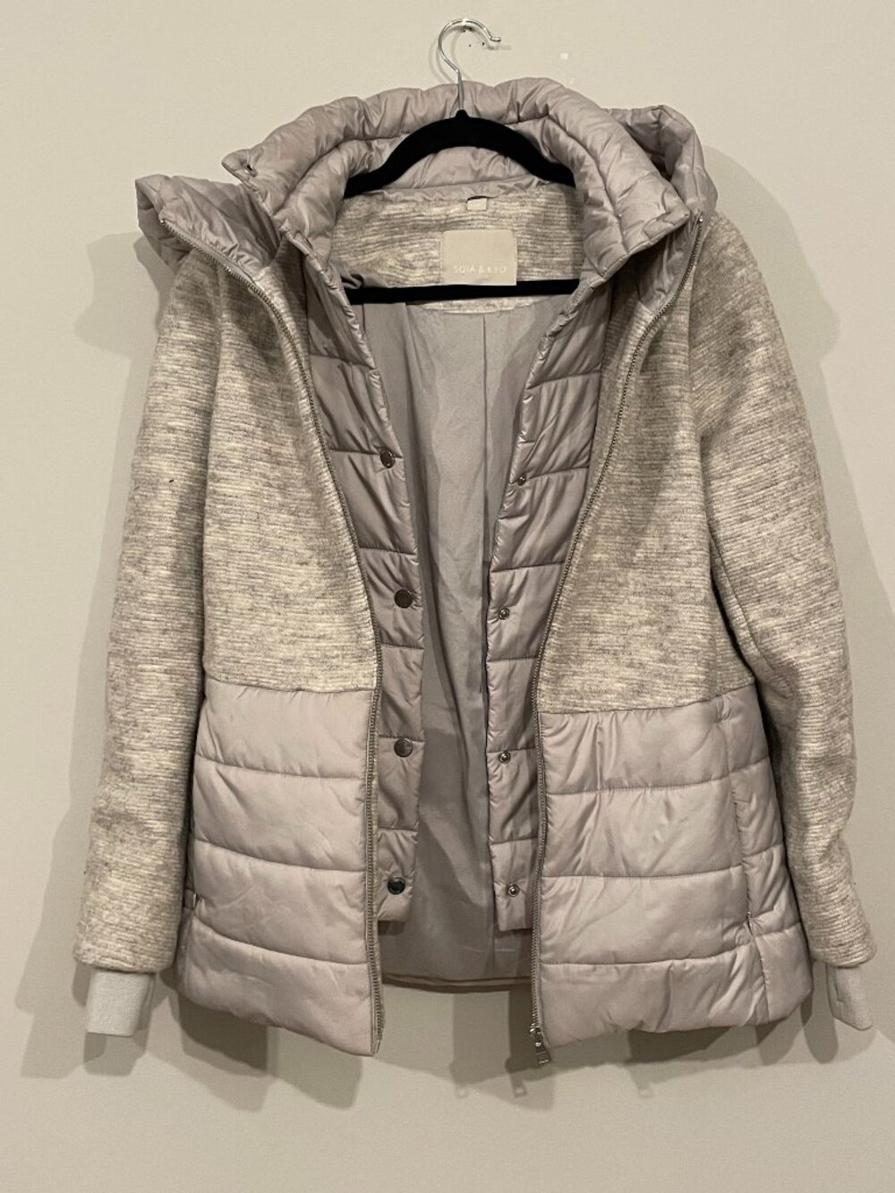 Soia & Kyo Avery Women’s Small Gray Wool Mixed Media Hooded Puffer Coat